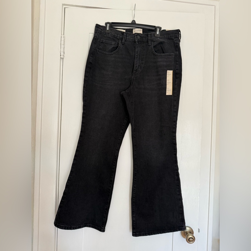 Universal Thread Black Flare Jeans